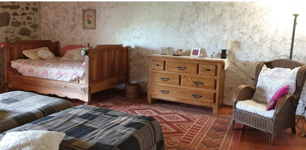 Room 2, Hilltop Haven in Parlan, Cantal