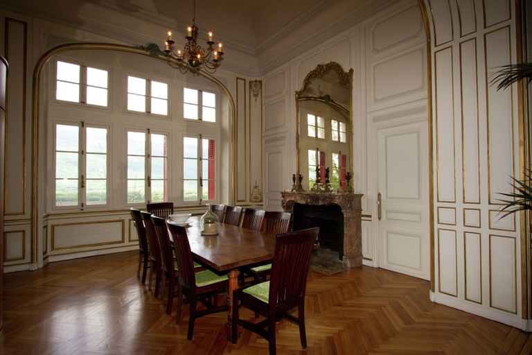 Dining 3, House With Grand Colombier View, Savoie