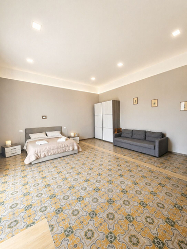 Bedroom 3, Chocolate's Home, Napoli