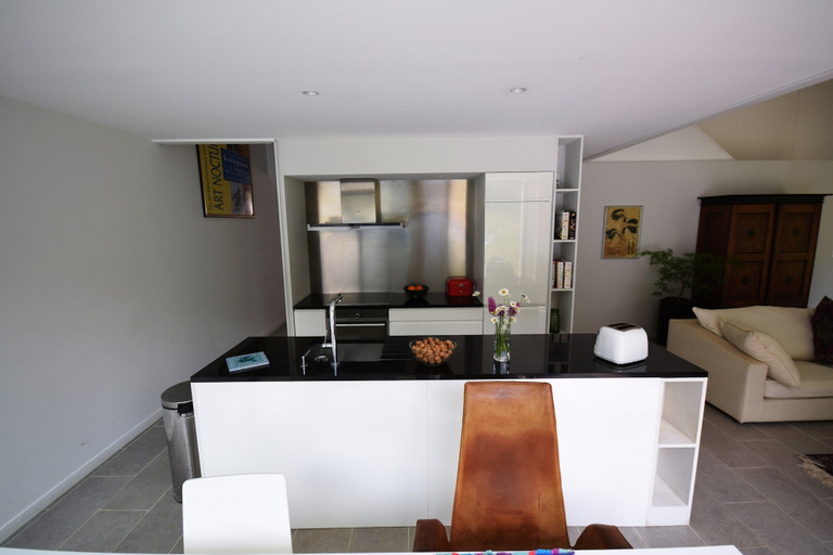 Private kitchen 3, Holiday Home in Boissieres With Private Pool, Lot