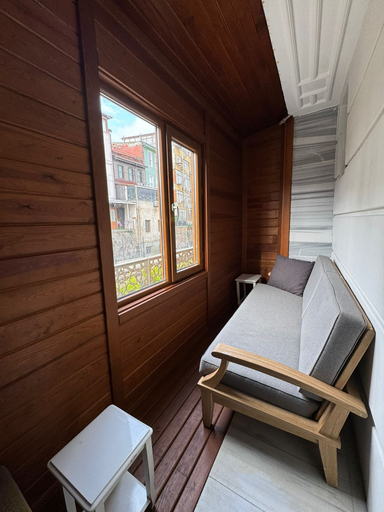 Living area 3, Carme House by Genius, Fatih