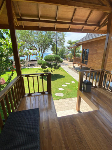 Others 5, Han's Villa, Sumbawa