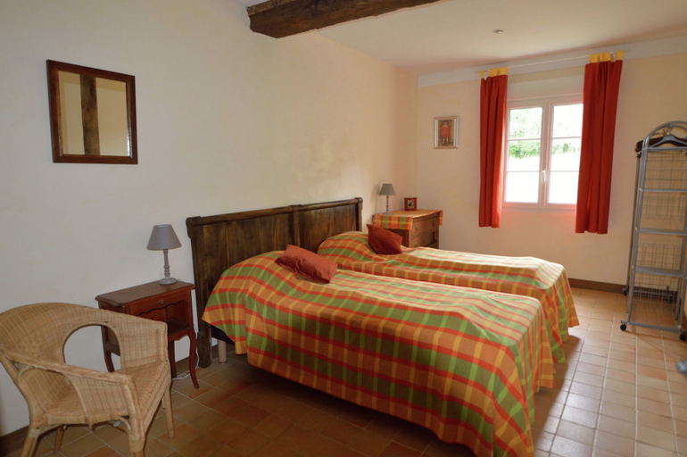 Room 4, Peaceful Countryside Home, Manche