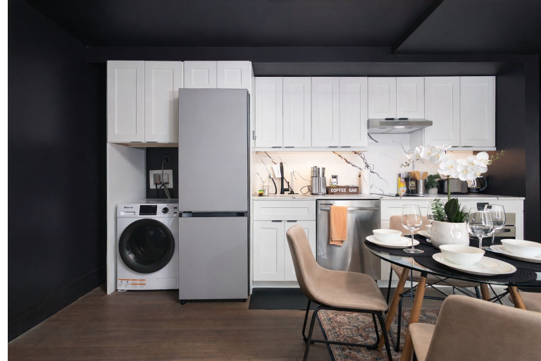 Private kitchen 3, Travis by Stylish Stays, Bexar