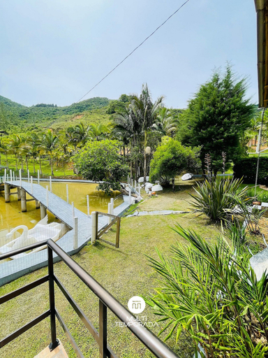 Property grounds 5, Sitío Rústico do Zizo com Piscina, Angelina