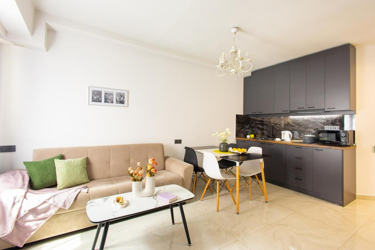 Others 5, Apartments on Pushkin Street 43, Yerevan