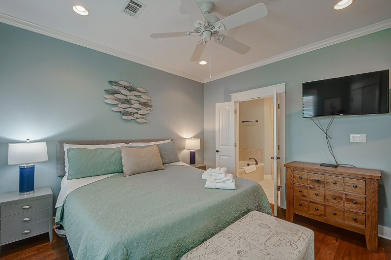 Room 2, Once Upon A Tide 4 Bedroom Home, Galveston