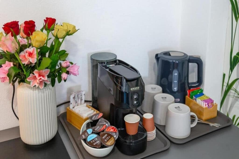 Coffee and/or coffee maker, Torre del Pardo Guest House, Agrigento