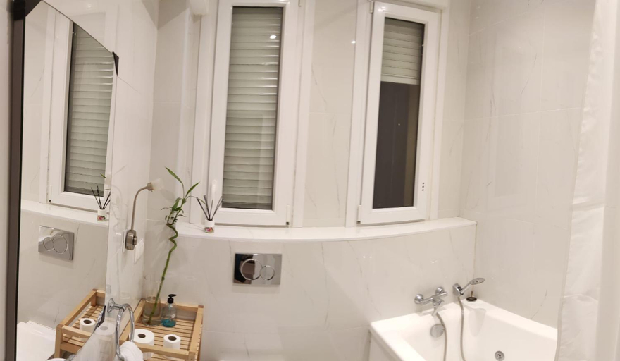 Bathroom 2, 57 HABITACION CENTRAL EN BILBAO con WIFI, Vizcaya
