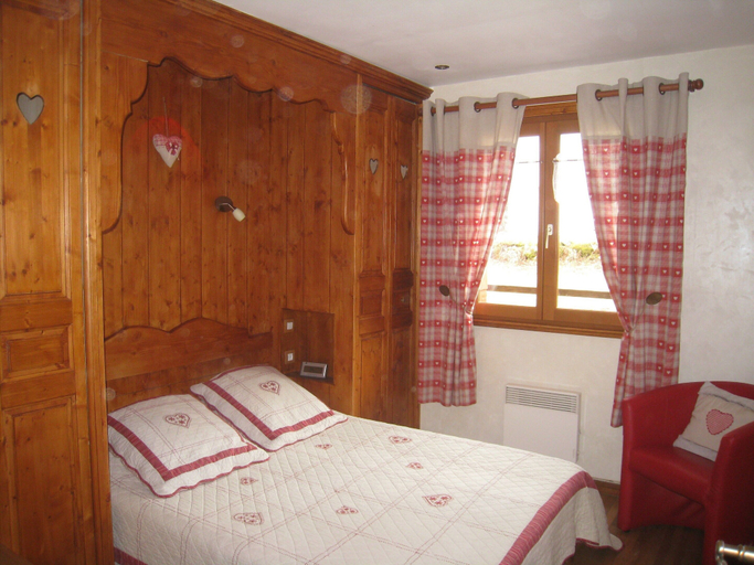 Bedroom 4, Chalet in Ventron Near Ski Lift, Vosges