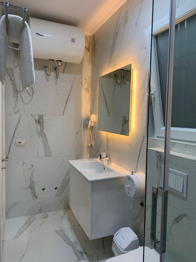 Bathroom 5, Vila Park Hotel 1, Tiranës