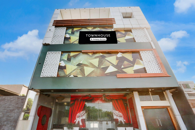 Miscellaneous, Super Deluxe Twin Roomhotel Royal's Paradise, Faridabad
