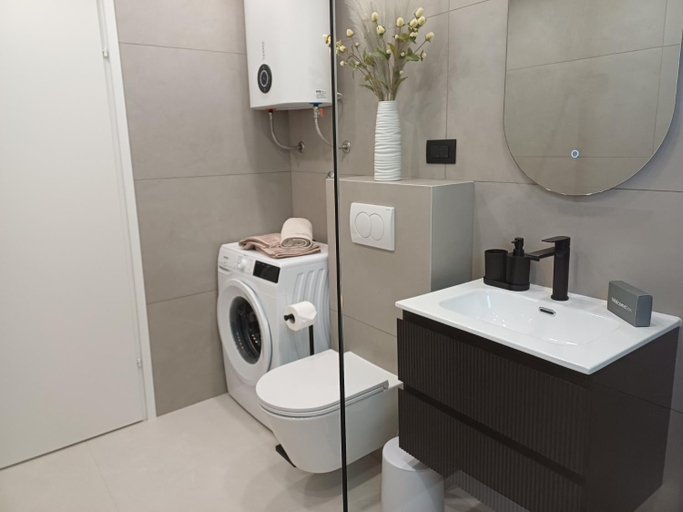 Bathroom 2, Roana in Porec - Istrien, Poreč