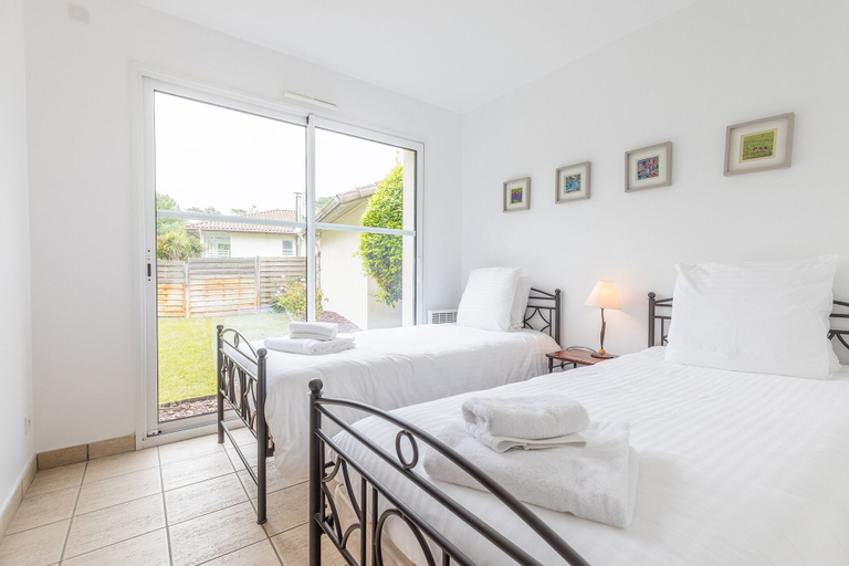 Bedroom 3, Madame Vacances Villas Club Royal 17, Landes