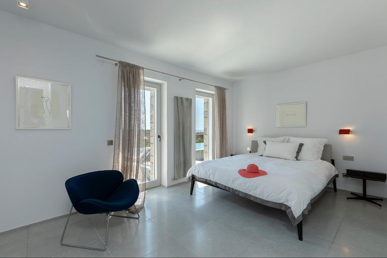 3, Villa Paleopoli, Attica