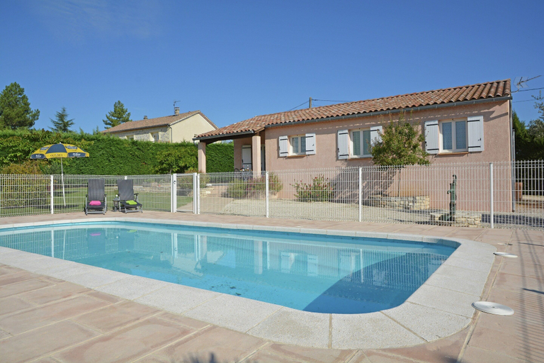 Others 1, Comfortable villa with swimming pool, Gard