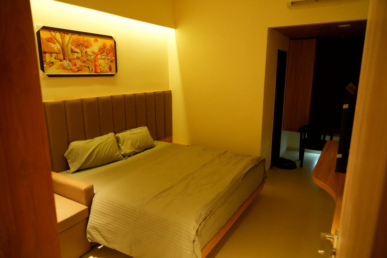 2, Hotel Avani Grand, Medak