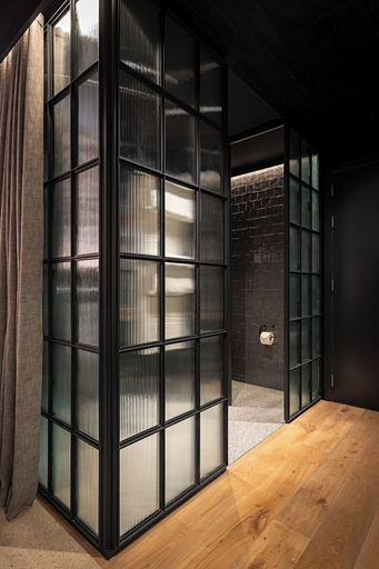 Bathroom 4, Docas Hotel Lisbon, Lisbon