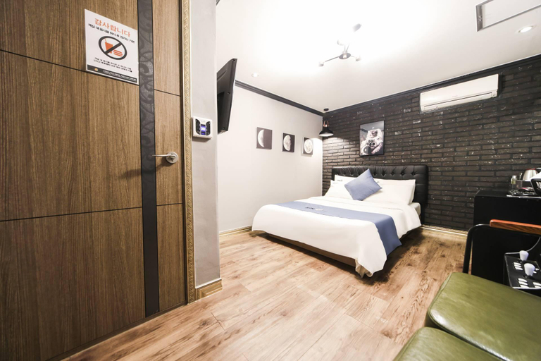 Bedroom 4, Mokdong ZAM, Yangcheon