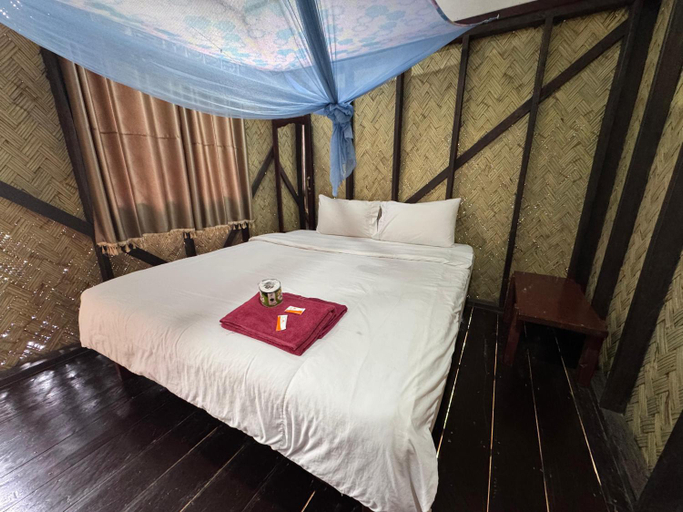 Bedroom 2, Maylyn Guesthouse, Vangvieng