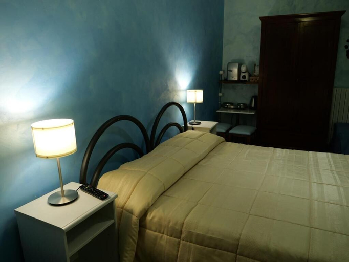 Bedroom 2, B&B Santa Vittoria, Rieti
