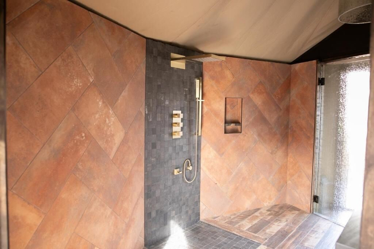 Bathroom 4, Elk & Embers Mountain Hideaway, Haywood