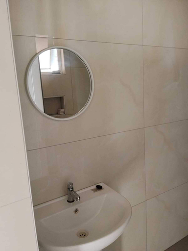 Bathroom 3, Maor Domestic & Holiday Apartments, Nyali