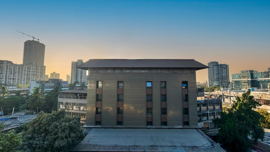 Exterior & Views, The Maharaja Business Hotel, Mumbai Suburban