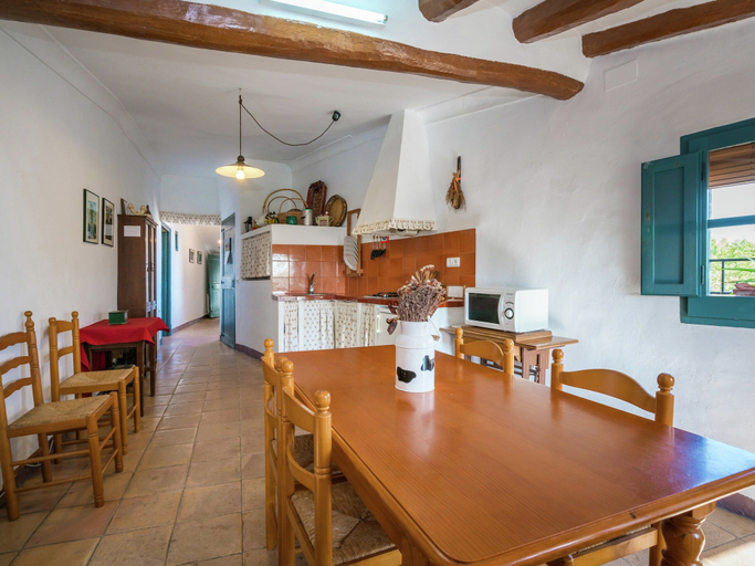Private kitchen 4, Charming Cottage Near City Centre, Barcelona
