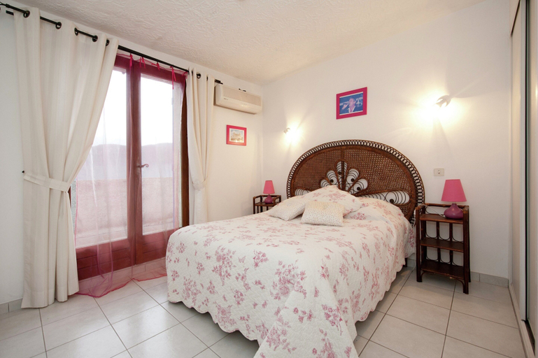 Bedroom 2, Villa in Bagnols with Pool Near Nature Parks, Var