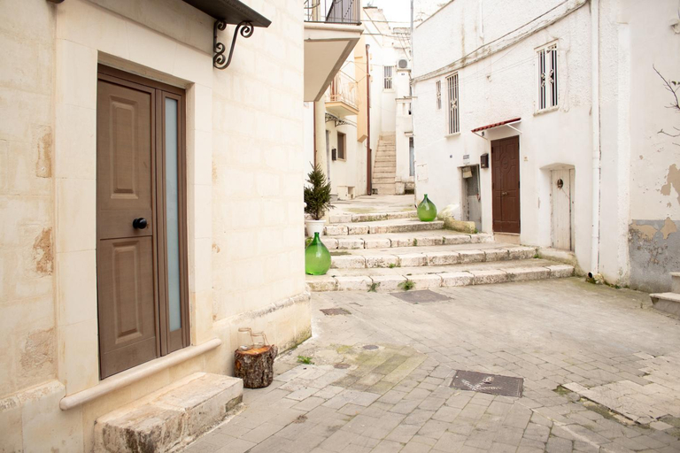 Others 5, A cast b&b, Taranto