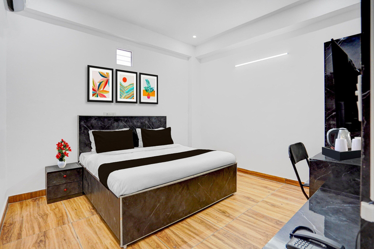 Room 2, Townhouse Khandsa Road Gurugram, Gurgaon