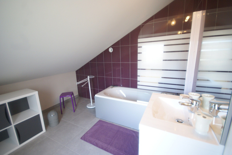 Bathroom 3, Horville Garden Retreat, Meuse