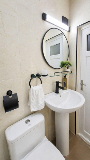Bathroom 2, Happy Lodge Shortlets & Suites, Eti-Osa