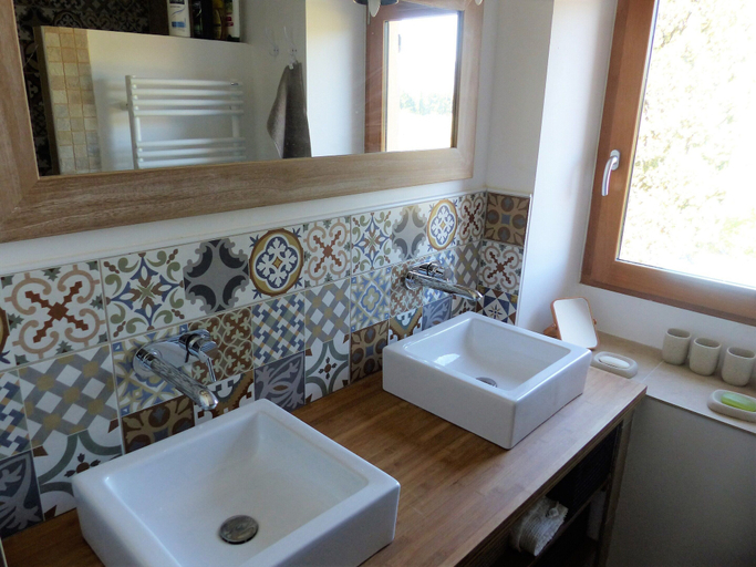 Bathroom 2, Private Pool in Provence, Var