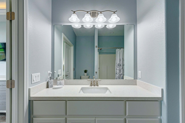 Bathroom 3, Jewel By The Sea 3 Bedroom Home, Galveston