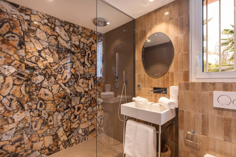 Room 3, Carla Rosa 2 Luxueux Appartement Piscine - 1bdr, Alpes-Maritimes
