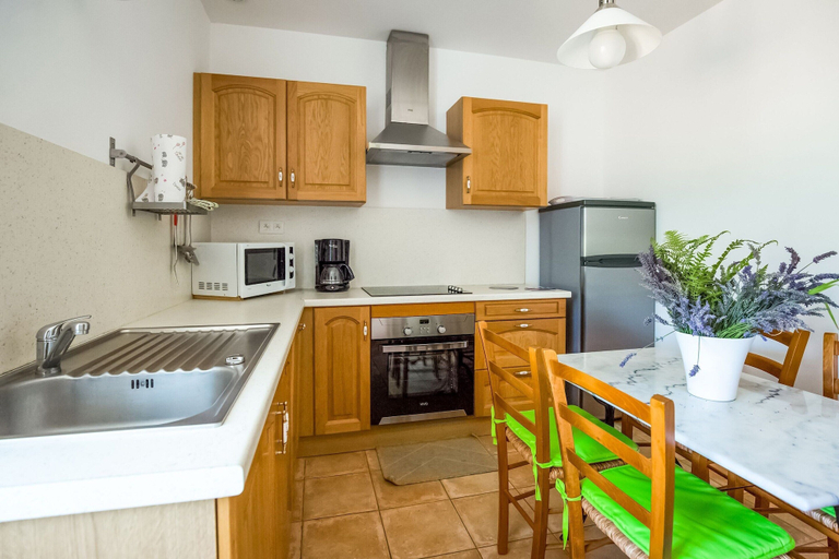 Private kitchen 4, Montclus Charm: Views & Calm, Gard