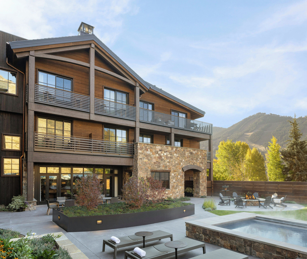 Exterior & Views 2, The Rusty Parrot Lodge and Spa, Teton