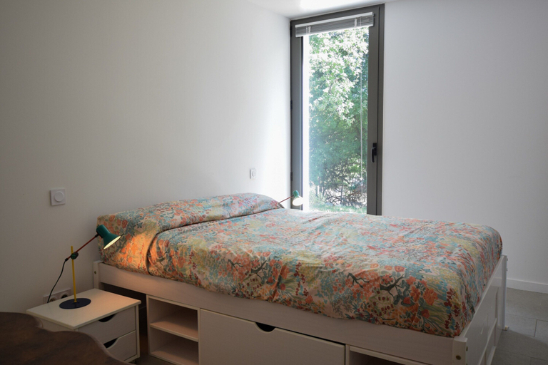 Room 4, Holiday Home in Boissieres With Private Pool, Lot