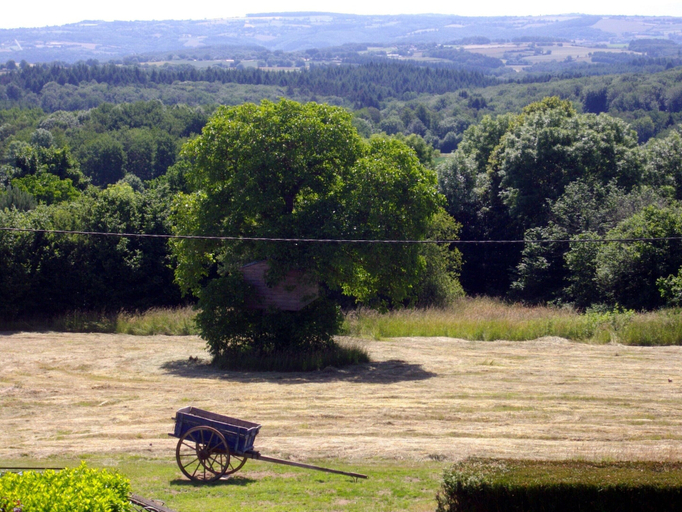 View from property 5, Peaceful Getaway in Teilhet, Puy-de-Dôme