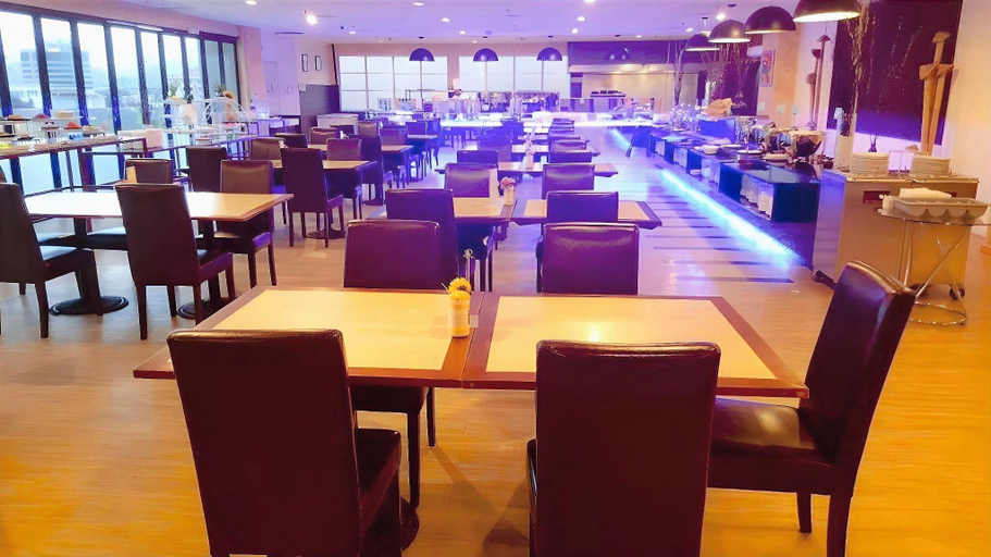 Food & Drinks 4, Kingston Hotel 15 @ Tower Regency, Ipoh, Kinta
