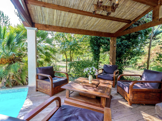 Pool 5, Holiday Home in Le Luc With Pool & Vineyards, Var