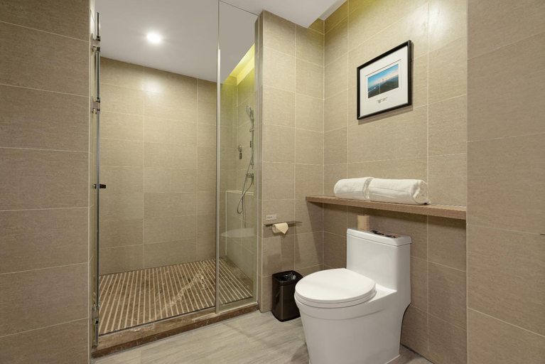 Bathroom 3, Atour Hotel Nanning Nanhu Metro Station, Nanning