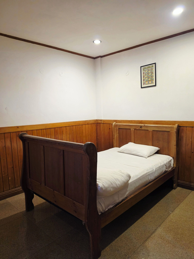 Bedroom 2, Chopra Farms and Resorts, Gurgaon