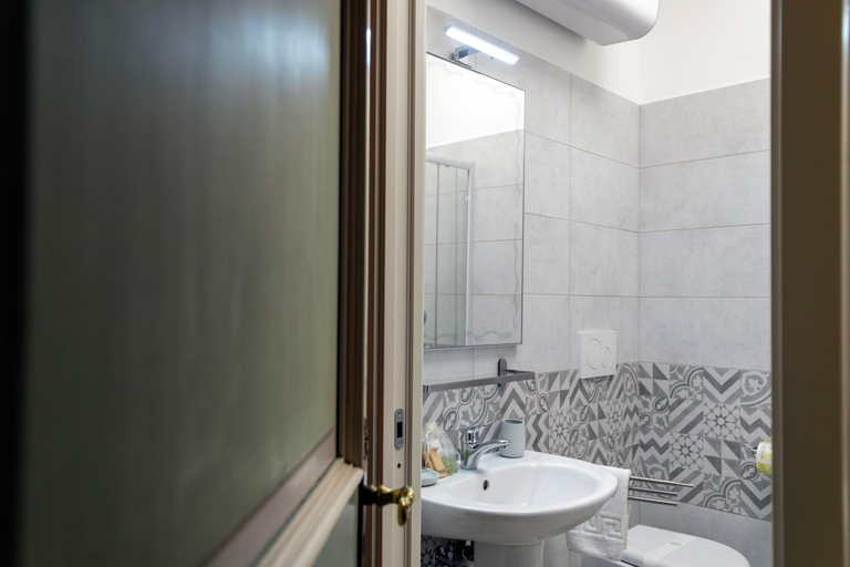 Bathroom 3, Casa della Contessa Art Guest House, Torino
