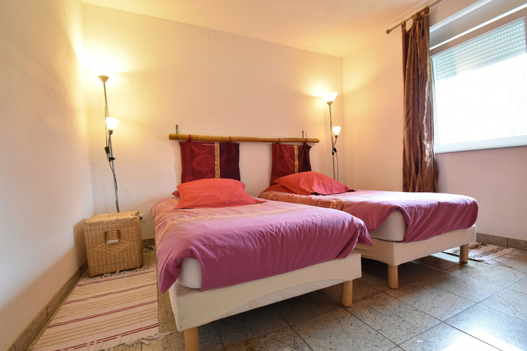Room 4, Wheelchair-friendly Escape, Moselle