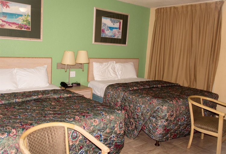 Room 4, Regency Inn, Muskogee
