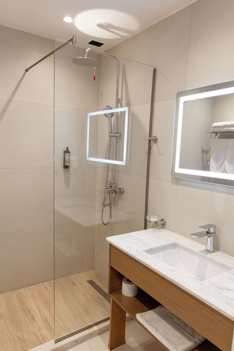 Bathroom 3, FAFA Sun Hotel, Kavajës