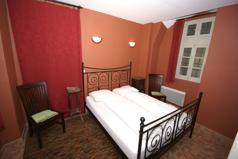 Room, Charming House in Serrieres-en-chautagne, Savoie